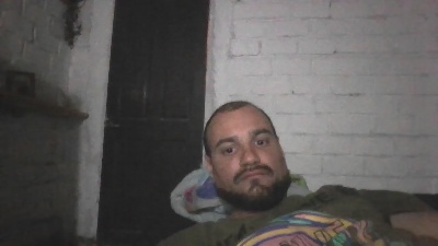 maximilianoila1 live cam on Cam4