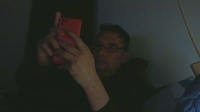 maximo3037 live cam on Cam4