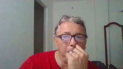 maxiver055 live cam on Cam4