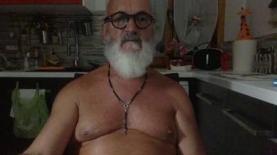 maxsnoopy live cam on Cam4