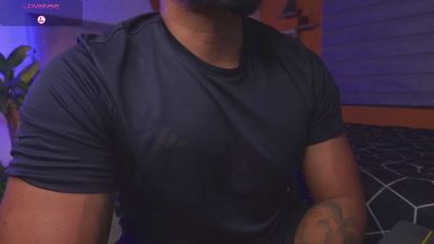maxximus_clark live cam on Cam4