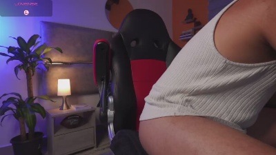 maxximus_clark live cam on Cam4