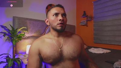 maxximus_clark live cam on Cam4