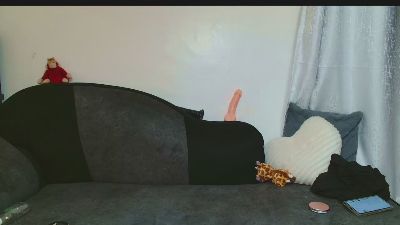 maxxinepetite live cam on Cam4