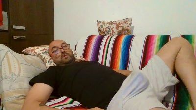maxxxio1 live cam on Cam4