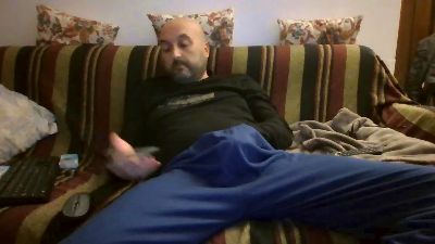 maxxxio1 live cam on Cam4
