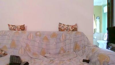 maxxxio1 live cam on Cam4