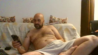maxxxio1 live cam on Cam4