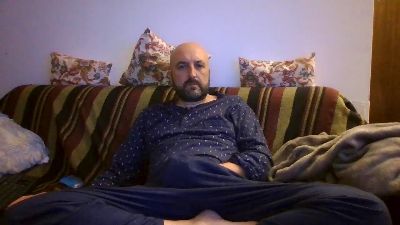 maxxxio1 live cam on Cam4