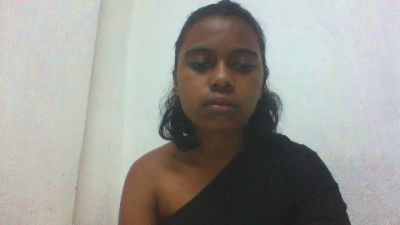 mayah7 live cam on Cam4