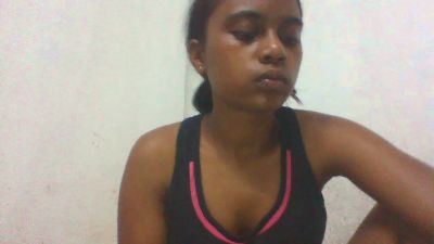 mayah7 live cam on Cam4