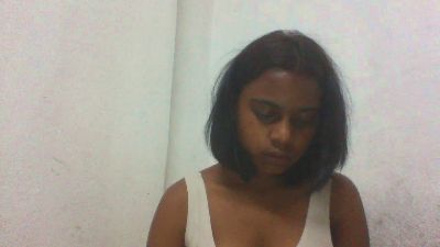 mayah7 live cam on Cam4