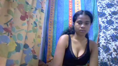 mayah7 live cam on Cam4