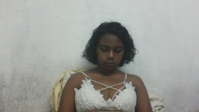 mayah7 live cam on Cam4