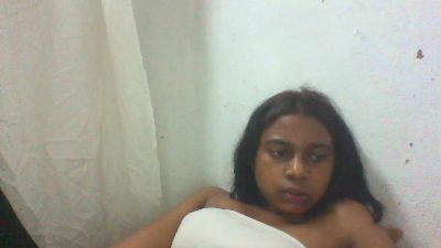 mayah7 live cam on Cam4