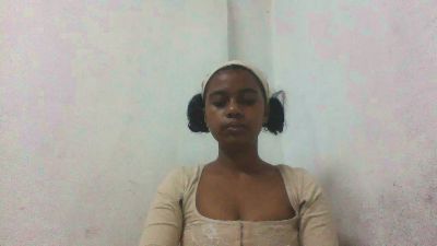 mayah7 live cam on Cam4