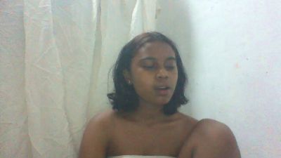 mayah7 live cam on Cam4