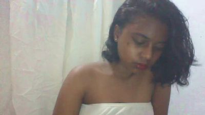 mayah7 live cam on Cam4