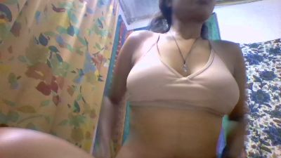 mayah7 live cam on Cam4