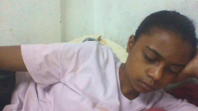 mayah7 live cam on Cam4