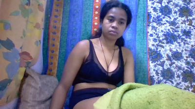 mayah7 live cam on Cam4