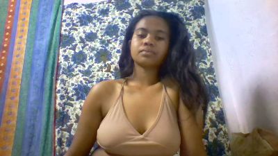 mayah7 live cam on Cam4