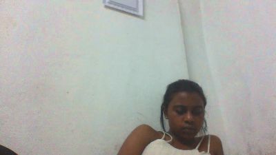 mayah7 live cam on Cam4