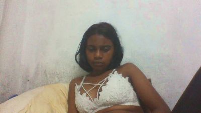 mayah7 live cam on Cam4