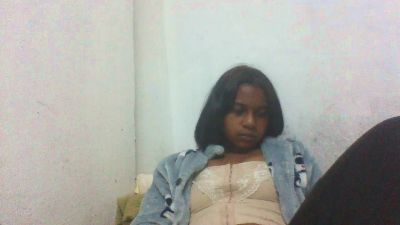 mayah7 live cam on Cam4