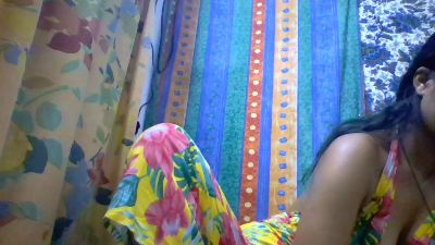 mayah7 live cam on Cam4