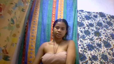mayah7 live cam on Cam4