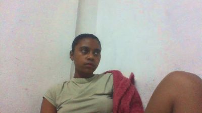 mayah7 live cam on Cam4