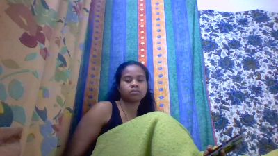 mayah7 live cam on Cam4
