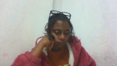 mayah7 live cam on Cam4