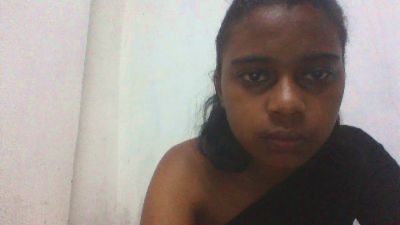 mayah7 live cam on Cam4
