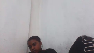 mayah7 live cam on Cam4