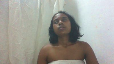 mayah7 live cam on Cam4