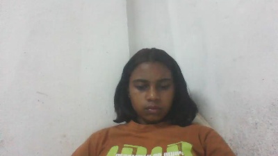 mayah7 live cam on Cam4