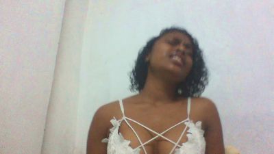 mayah7 live cam on Cam4