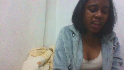 mayah7 live cam on Cam4