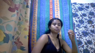 mayah7 live cam on Cam4