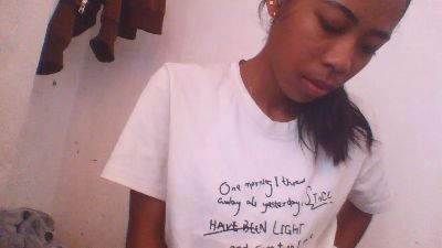 mayah_xxx live cam on Cam4