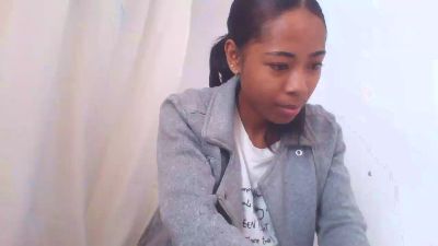 mayah_xxx live cam on Cam4