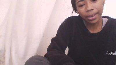 mayah_xxx live cam on Cam4