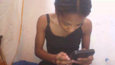 mayah_xxx live cam on Cam4