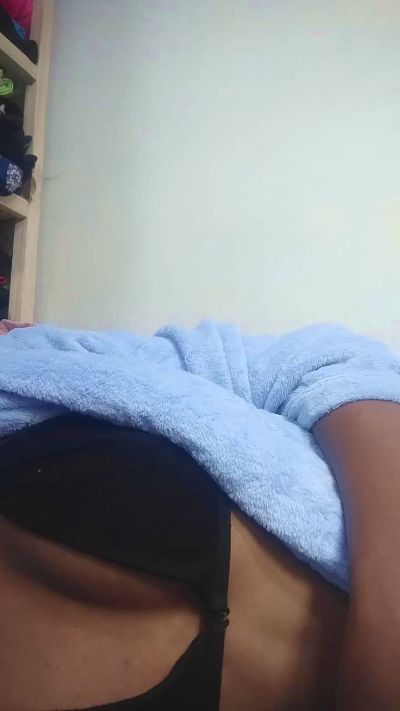 maylah2 live cam on Cam4