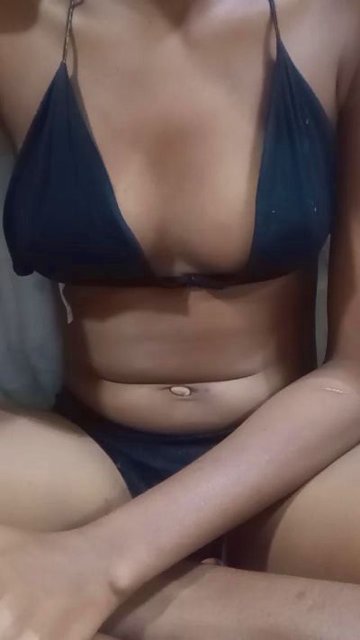 maylah2 live cam on Cam4