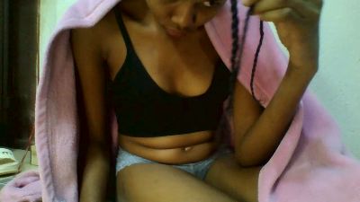 maylah2 live cam on Cam4