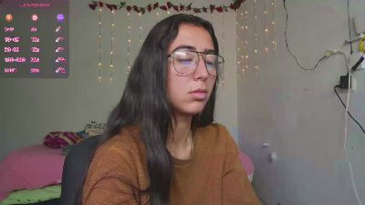 maylin_ live cam on Cam4
