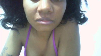 maylis24 live cam on Cam4